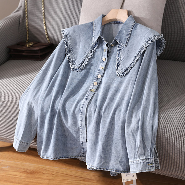 Дамска риза от деним с класическа яка и къдри