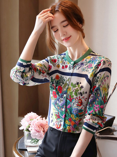 Пролетна дамска риза с 3/4 ръкав и флорален десен