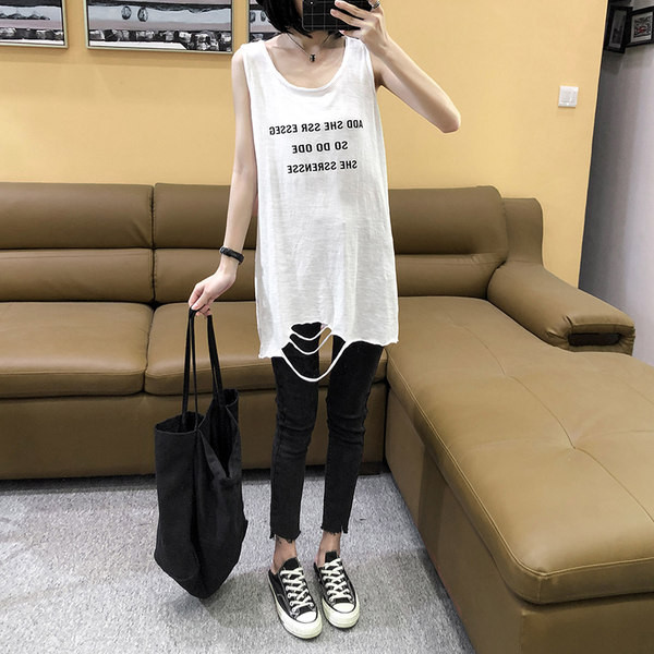 Dnevna ženska majica bez rukava s okruglim izrezom i natpisima