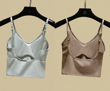 Naiste vabaaja lühike topp reguleeritavate rihmadega mitu mudelit