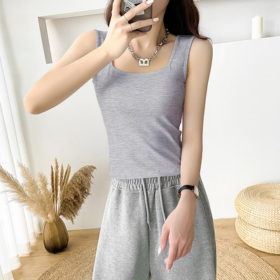 Ühevärviline laiade rihmadega naiste topp