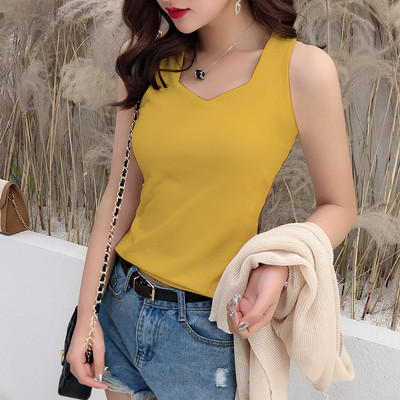 Ühevärvilise mudeli laiade rihmadega naiste topp - mitu mudelit