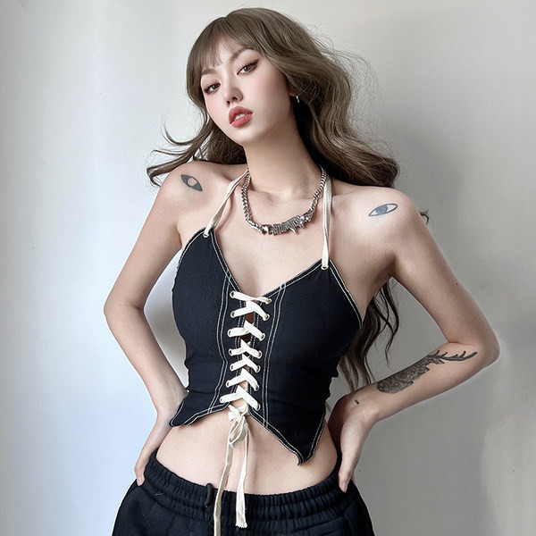 Naiste lühike lipsudega topp