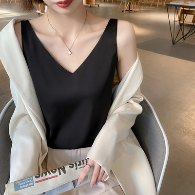 Γυναικείο μοντέρνο φανελάκι - κλασικό μοντέλο