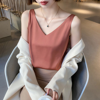 Γυναικείο μοντέρνο φανελάκι - κλασικό μοντέλο