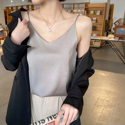 Γυναικείο μοντέρνο φανελάκι - κλασικό μοντέλο