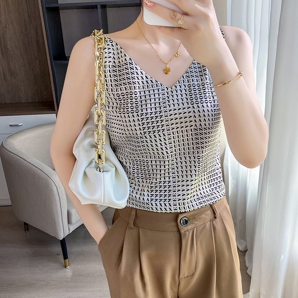 Летен кариран потник с широки рамене