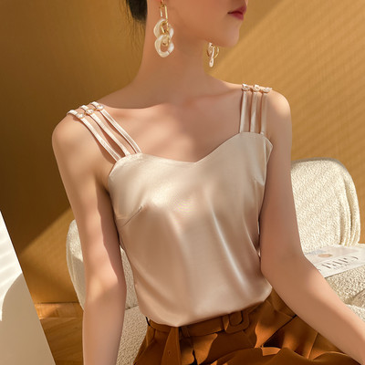 Kaasaegne naiste satiinist tank top - mitu mudelit