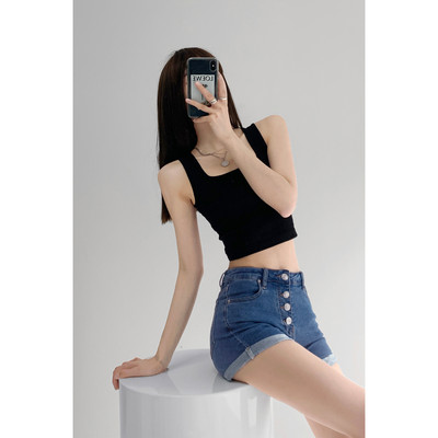 Lühike laiade rihmadega naiste topp