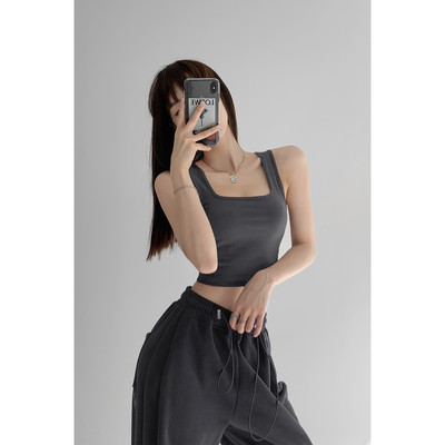 Lühike laiade rihmadega naiste topp