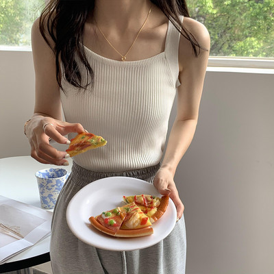 Рипсен дамски потник с широки презрамки