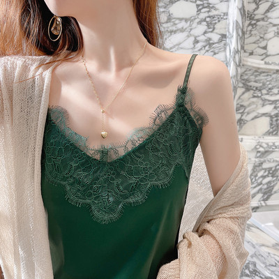 Elegantna satenska majica bez rukava s čipkom i tankim naramenicama