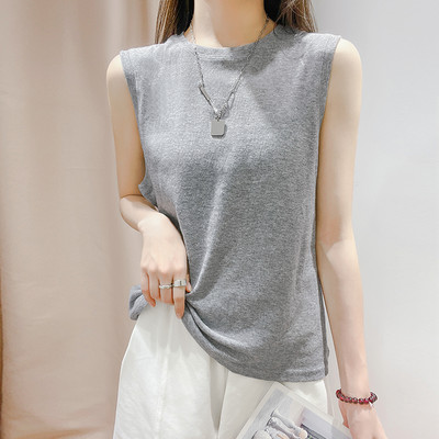 Καθημερινό γυναικείο φανελάκι με στρογγυλή λαιμόκοψη