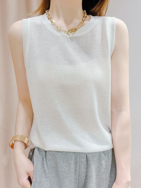 Ležerna ženska majica bez rukava s ovalnim širokim izrezom