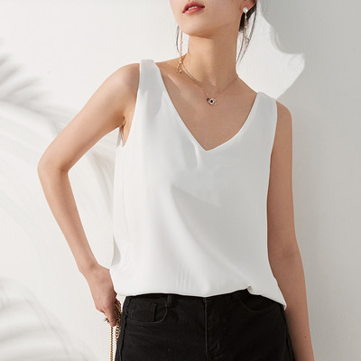 Novi model ženske majice bez rukava sa širokim naramenicama i špic izrezom