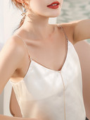 Moodne naiste tank top koos ketiga - mitut värvi