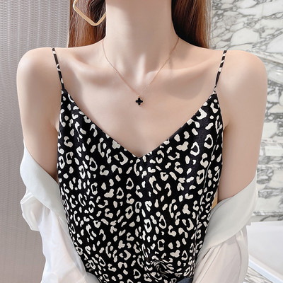 Καλοκαιρινό γυναικείο φανελάκι με animal print και λεπτές τιράντες