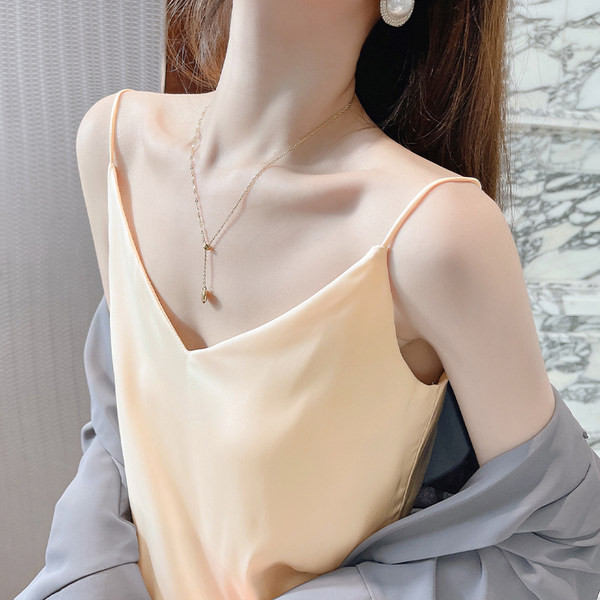 Moderna ženska majica na tanke naramenice u više boja