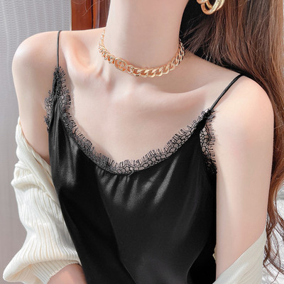 Γυναικείο σατέν φανελάκι με δαντέλα