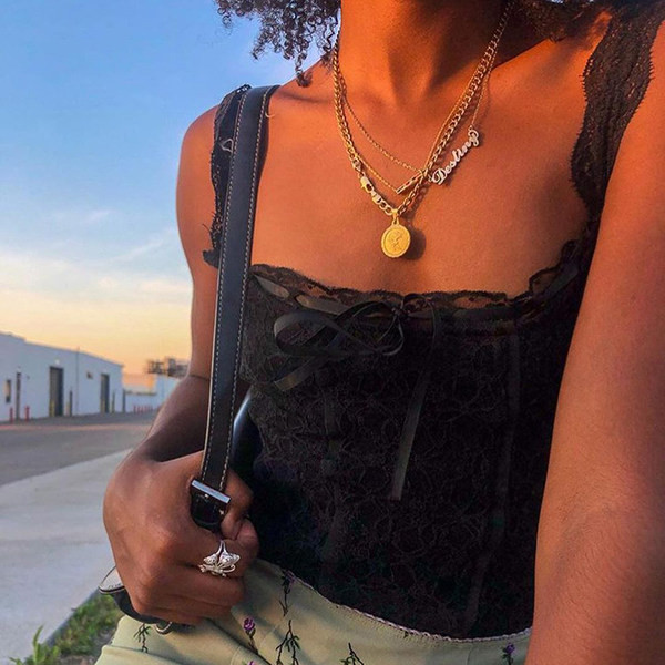 Čipkana ženska majica bez rukava s vezicama