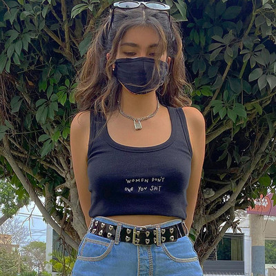 Κοντό γυναικείο φανελάκι με επιγραφή