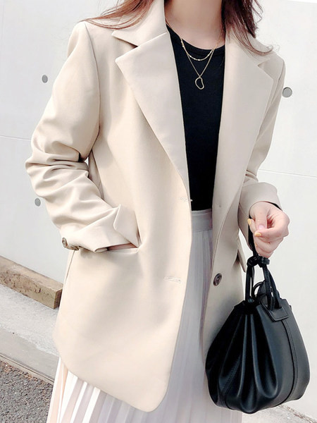 Дамско модерно сако в бял и черен цвят