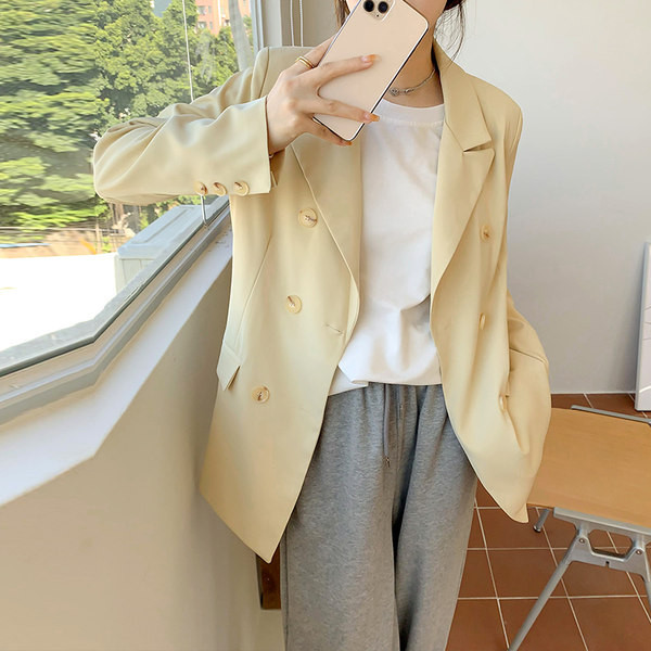 Широк модел ежедневно сако с копчета