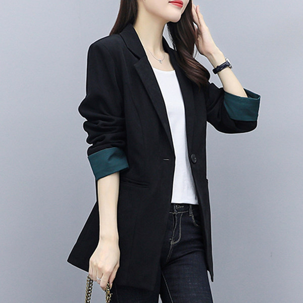 Модерно дамско сако с дълъг ръкав в черен цвят