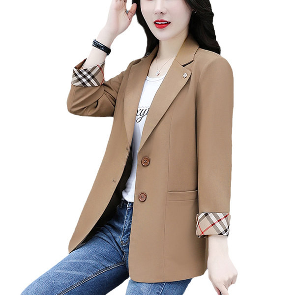 Moodne naiste nööpidega jakk