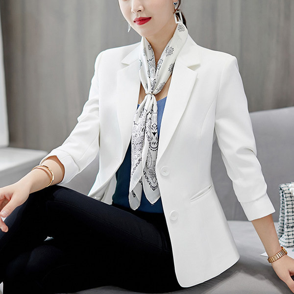 Naiste kevadjope, mis sobib igapäevaseks kasutamiseks