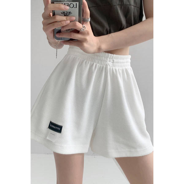 Спортно-ежедневни шорти с ластична талия и връзки