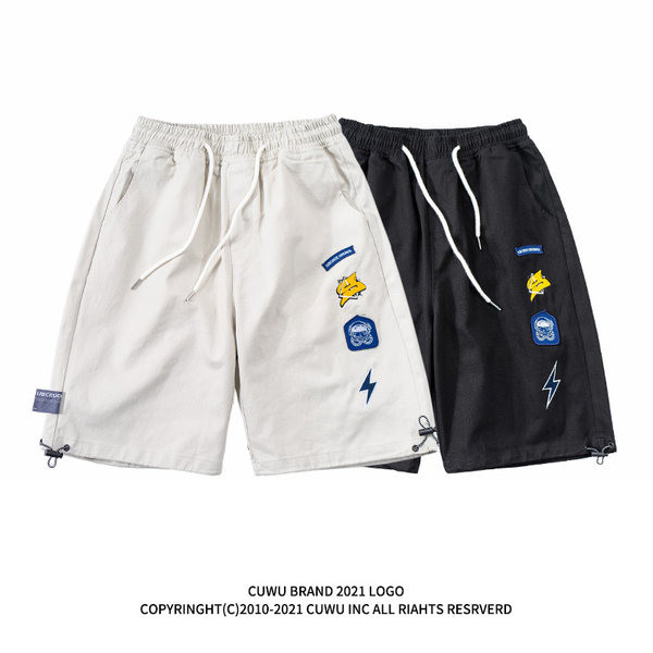 Κοντό καλοκαιρινό σορτσάκι με εφαρμογές και κορδόνια