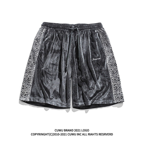 Φαρδύ γυναικείο σορτς με ελαστική μέση