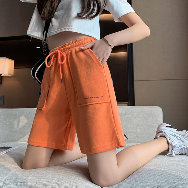 Paprastos moteriškos 3/4 kelnės su kišenėmis