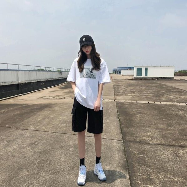 Alkalmi női nadrág zsebekkel - fekete és szürke