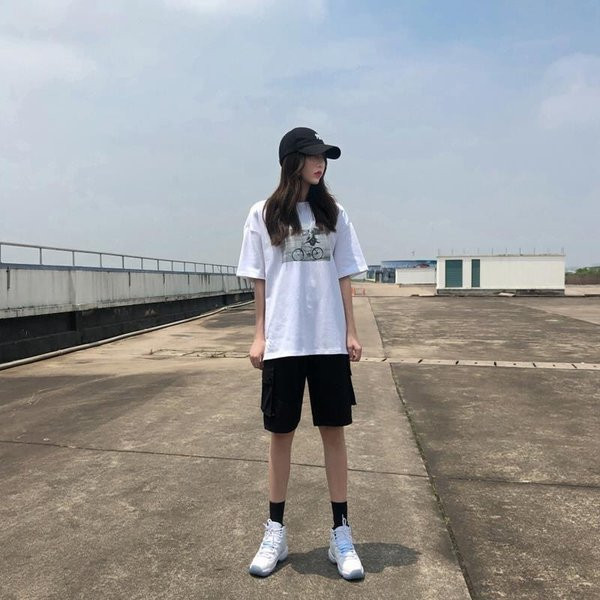 Alkalmi női nadrág zsebekkel - fekete és szürke