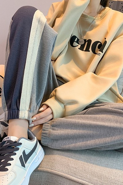 Γυναικεία αθλητικά εσώρουχα με μπορντούρα