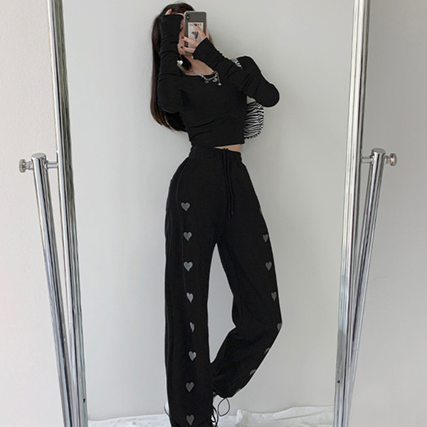 Φαρδύ γυναικείο αθλητικό παντελόνι με ελαστική μέση