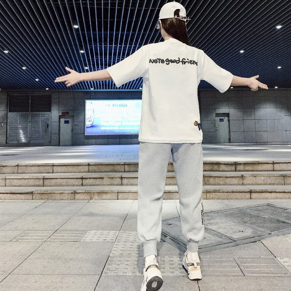 Γυναικείο αθλητικό παντελόνι με κέντημα