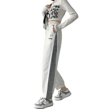 Нов модел дамско долнище с джобове -бял и сив цвят