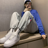 Γυναικείο αθλητικό παντελόνι με απλικέ και κορδόνια