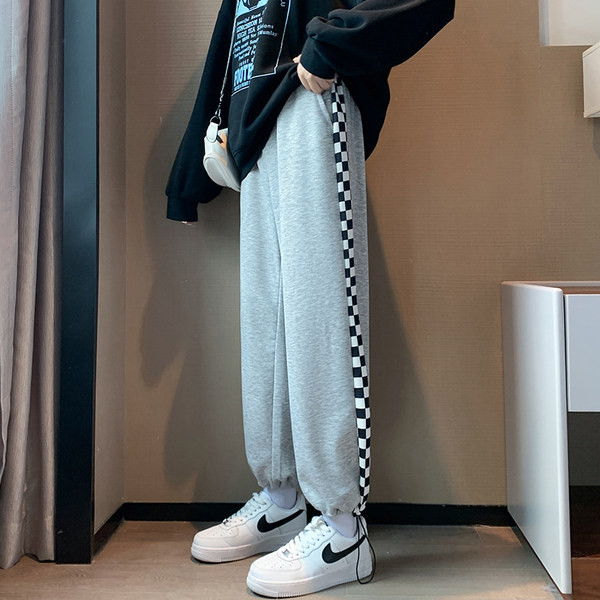 Γυναικεία αθλητικά εσώρουχα με μπορντούρα - γκρι και μαύρο χρώμα