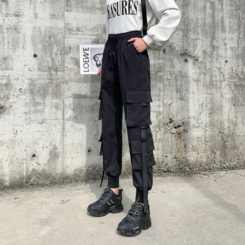 Дамски панталон с джобове и висока талия в черен цвят