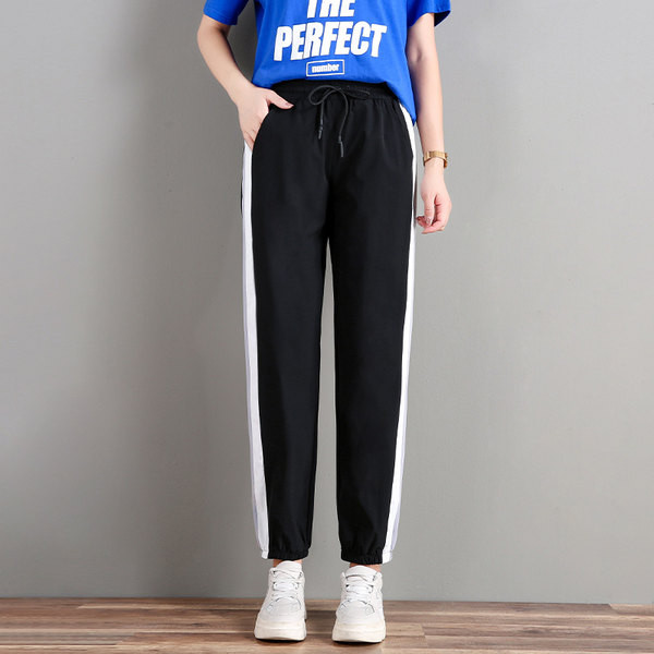 Casual γυναικεία φόρμα με μπορντούρες και τσέπες