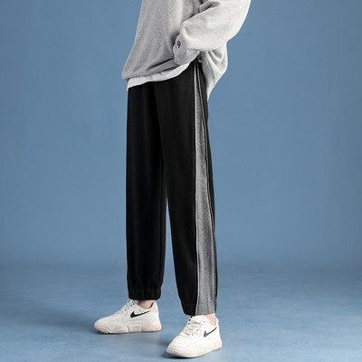 Γυναικείο αθλητικό παντελόνι με μπορντούρα