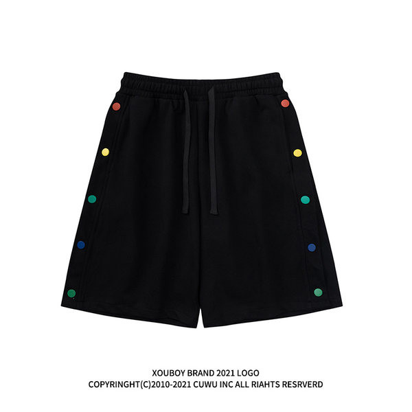 Naiste lipsude ja värviliste nööpidega lühikesed püksid