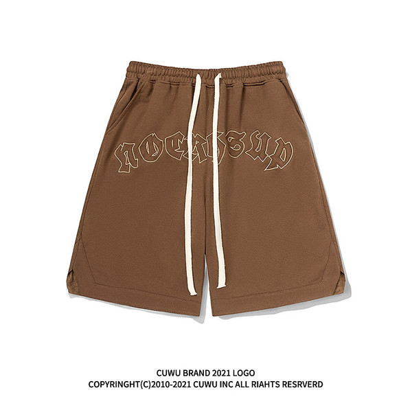 Αθλητικό σορτς με επιγραφή και κορδόνια 