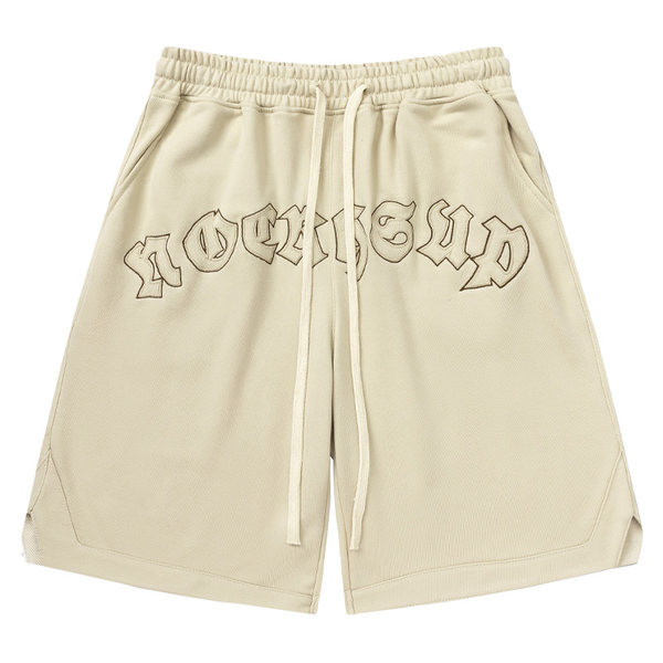 Αθλητικό σορτς με επιγραφή και κορδόνια 