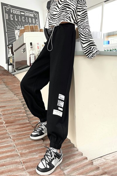 Γυναικείο αθλητικό παντελόνι με εμβλήματα - τρία χρώματα