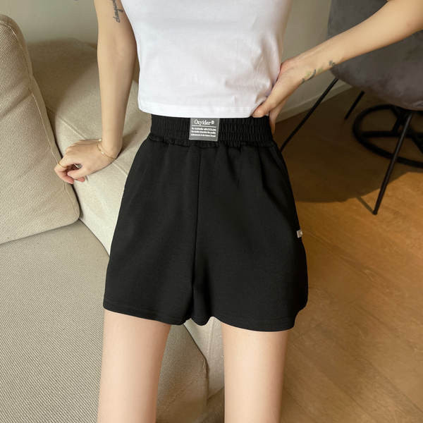 Спортен къс панталон с емблема 